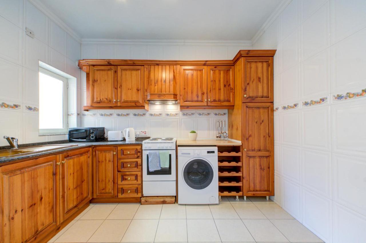 Morina Court - Seaview Apartments And Penthouse In St Julians By Shortletsmalta Saint Julian's エクステリア 写真
