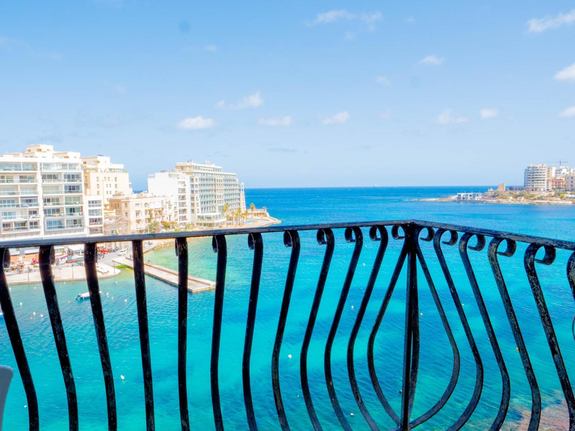 Morina Court - Seaview Apartments And Penthouse In St Julians By Shortletsmalta Saint Julian's エクステリア 写真